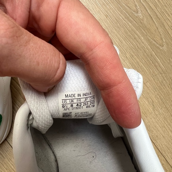 Adidas Stan Smith Sneakers - Picture 6 of 7